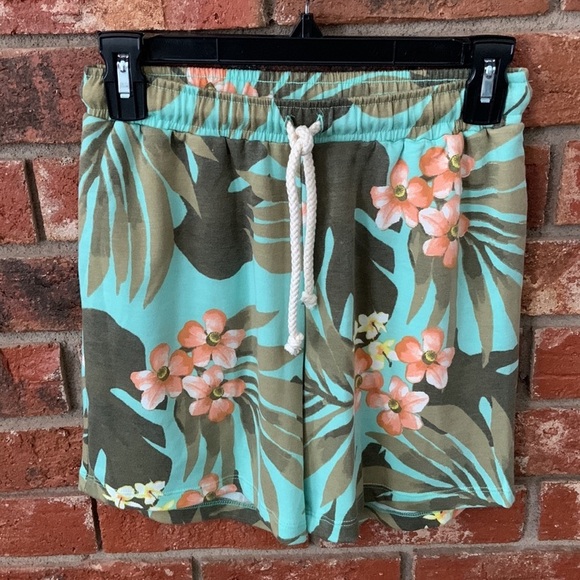 Oli Viv Aqua Green Tropical Floral Lounge Shorts Coordinating Set - Picture 8 of 10